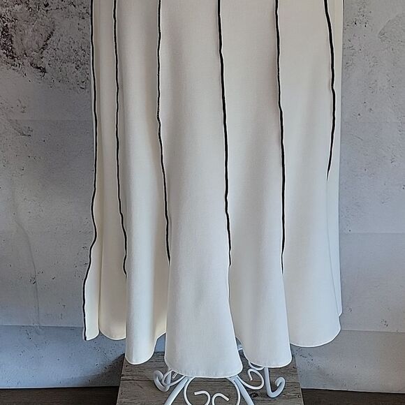 Sandra Darren midi dress Women's Size 8 - Picture 3 of 12